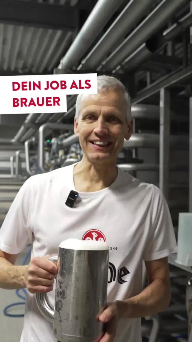 Du wolltest schon immer mal wissen, was ein Brauer eigentlich so macht? Komm mit, wir zeigen es dir! 😋

Genauso vielfältig wie unsere Biere sind auch die Menschen, die sie brauen. Jeder mit seiner ganz eigenen Geschichte und Leidenschaft. 🍺

Vielleicht bist du der/die nächste? 🎯 Hier geht’s zu unseren offenen Stellen: Link in der Bio!

#Brauer #Bierliebe #GildeBrauerei #TeamSpirit #WirBrauenMitHerz