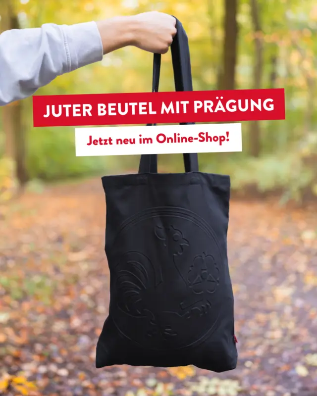 Juter Beutel für den Herbst? 🍂
 
Ob für den Spaziergang durch die Eilenriede, zum Einkaufen oder für die Sportsachen. Unser neues bestes Stück Stoff gibt’s ab sofort im Shop (Link in Bio).
#dasgildet #meingilde #hannover #gildebrauerei #hannoverstyle #merchlove