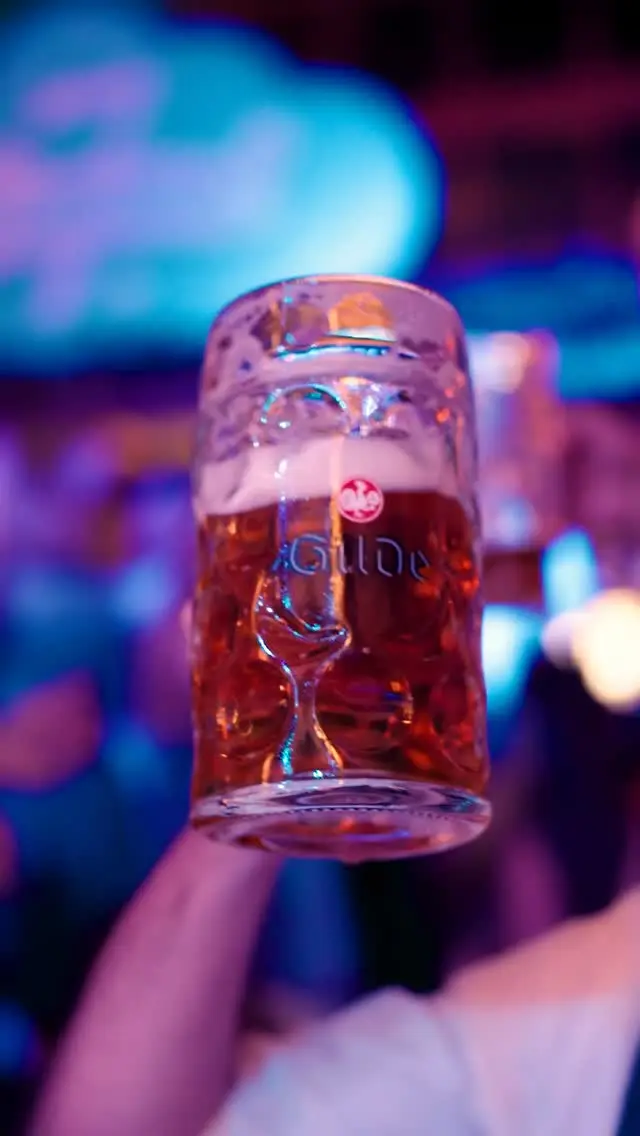 Was für ein Finale! 🍻🔥

Die letzten Abende auf den Hannover Wiesn waren pure Eskalation – ihr habt nochmal alles gegeben! 😍

Danke für den legendären Abschluss und die unvergessliche Stimmung.🎉

#meingilde #dasgildet #hannover #wiesnliebe #hannoverwiesn