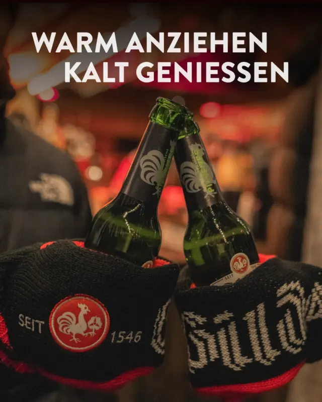 Draußen, zwischen Freunden und Familie, schmeckt das Bier einfach besser. 🍻

Und wenn dir dann im Winter die Hände nicht abfrieren, hast du wohl unseren Bierhandschuh an. Besser wirds nicht mehr!
 
Gibts in unserem Online-Shop (Link in Bio). 
 
#dasgildet #meingilde #winter #wintermarkt #winterabende #hannover