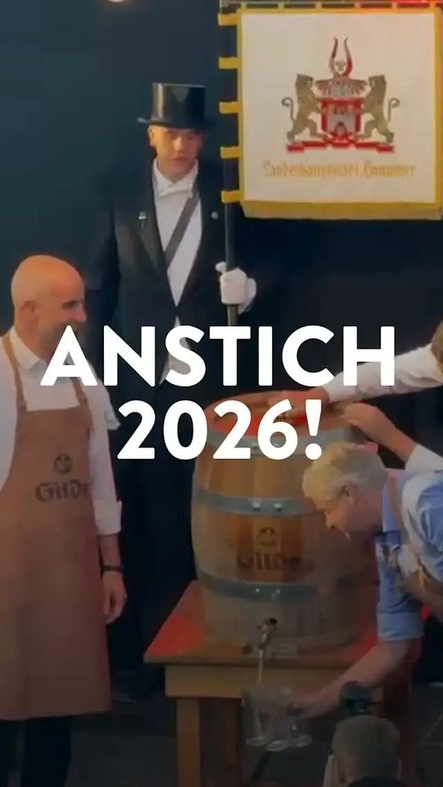 Wenn Oberbürgermeister @belitonay am Fass steht, kann das nur eins bedeuten: Das Schützenfest ist eröffnet. 🍻

Wir freuen uns riesig, wieder auf dem Schützenplatz zu stehen, Autoscooter zu fahren und das ein oder andere Gilde zu vernaschen. 🎡

Worauf freut ihr euch am meisten? 🤩

#meingilde #dasgildet #schützenfest #hannover